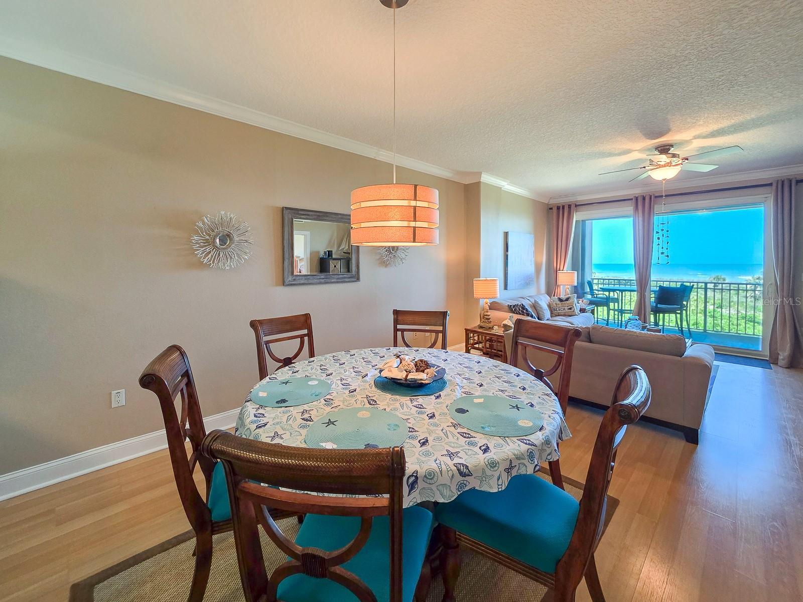 SURF CLUB CONDO 03 - Residential