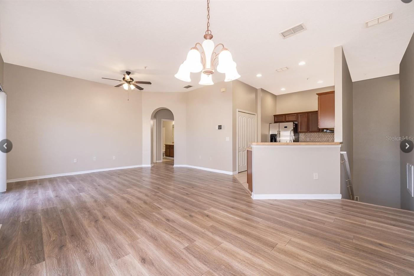 6474 S GOLDENROD ROAD 37A