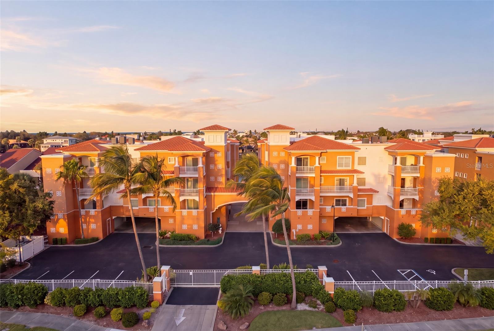 650 PINELLAS BAYWAY S 2302