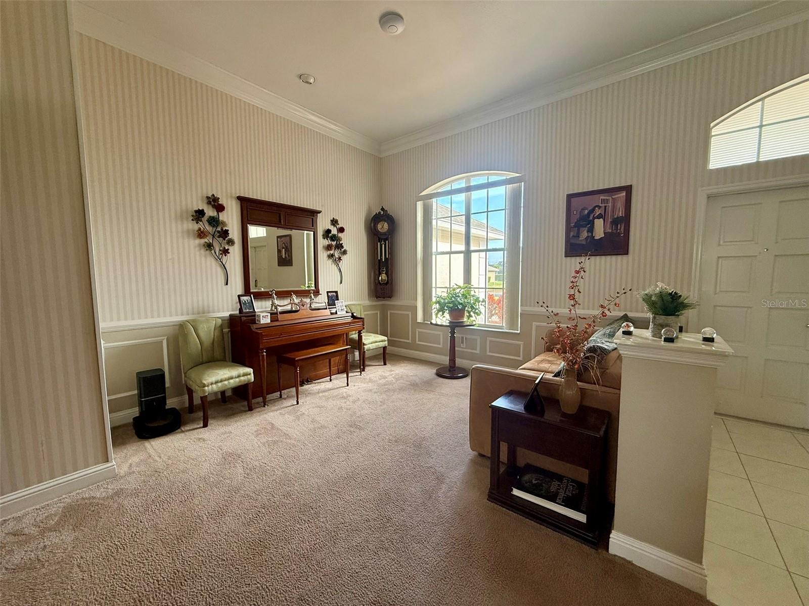 SUN N LAKE - Residential