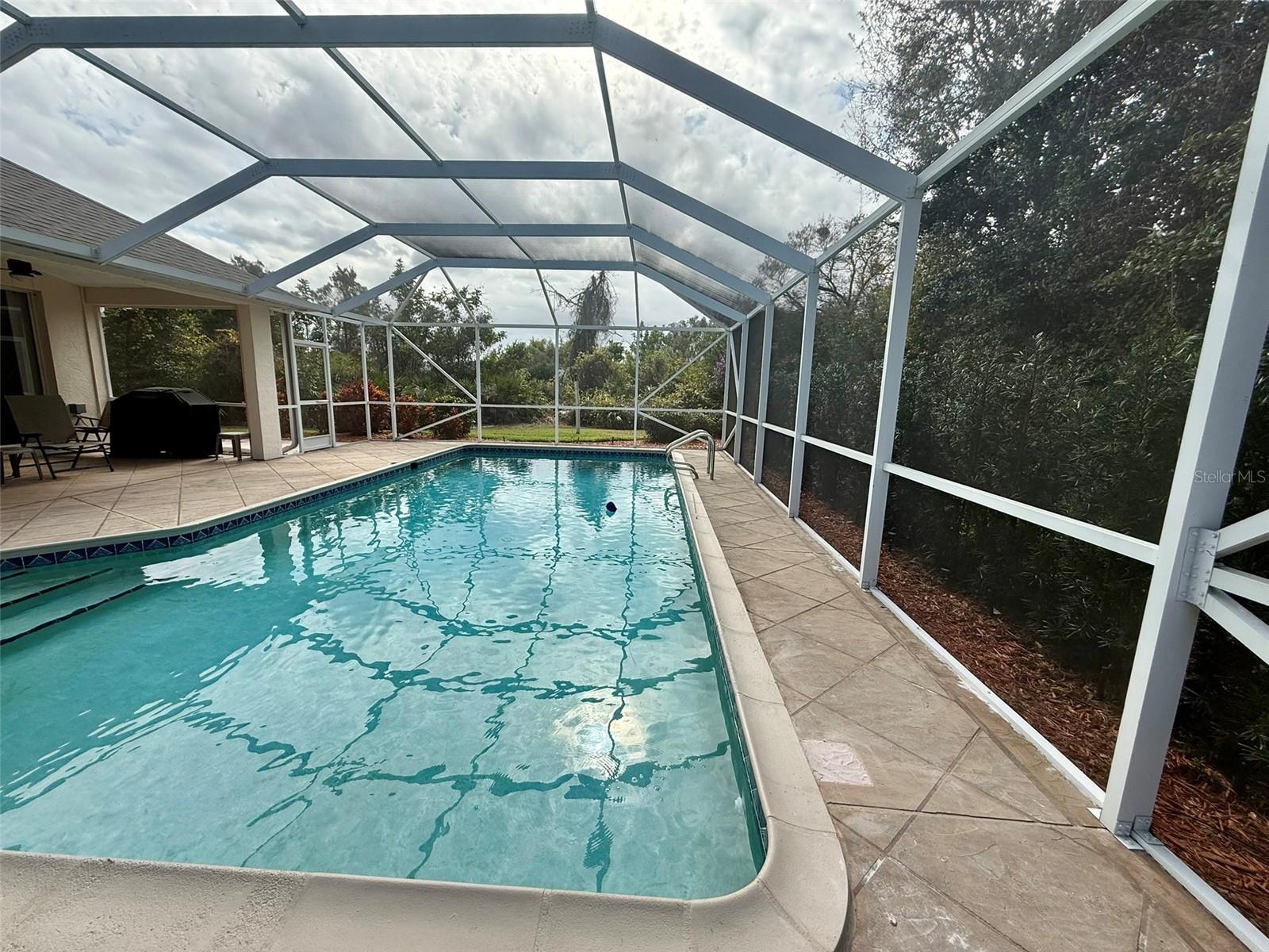 SUN N LAKE - Residential