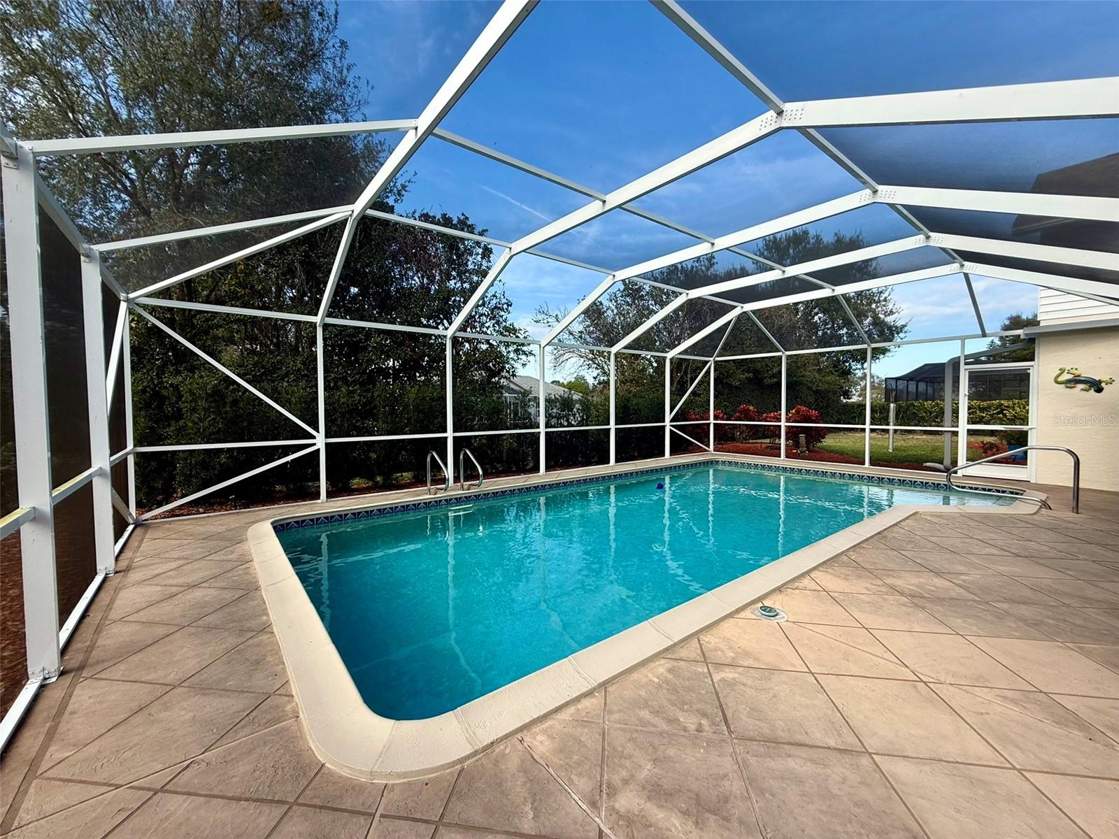 SUN N LAKE - Residential