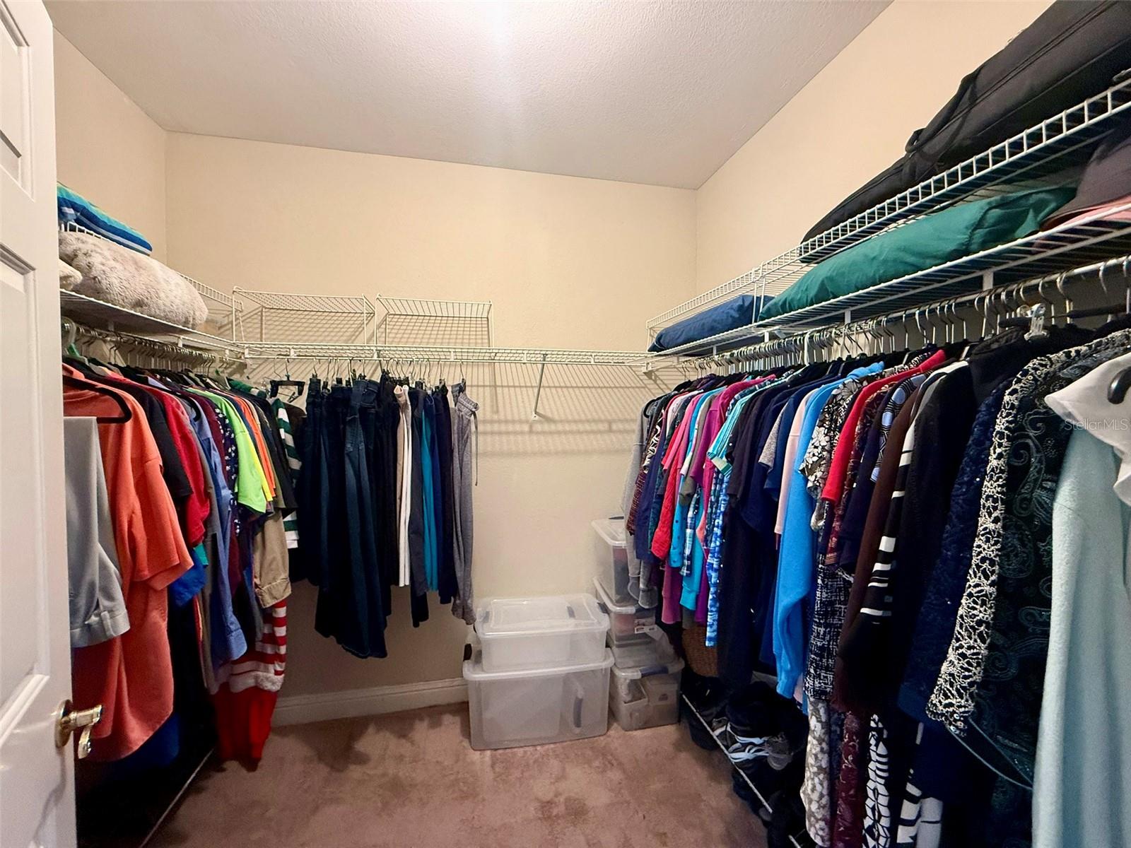 SUN N LAKE - Residential