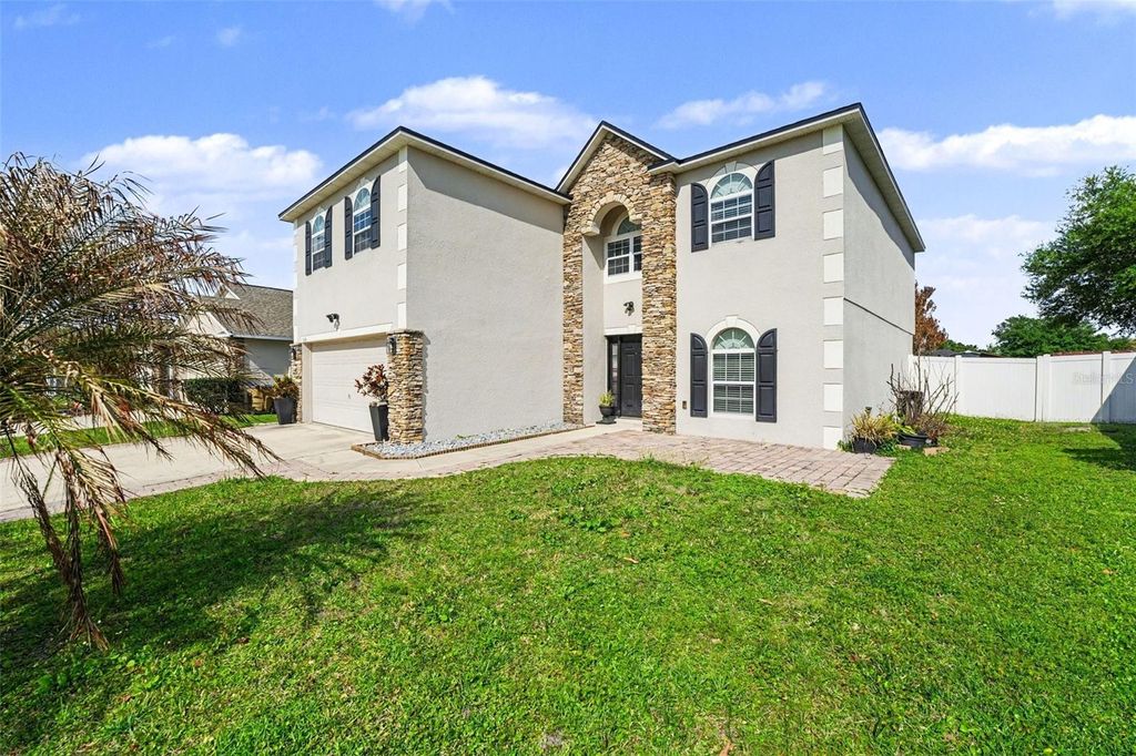 Photo of 5684 Sycamore Canyon Drive, Kissimmee, FL 34758 (MLS # O6395263)