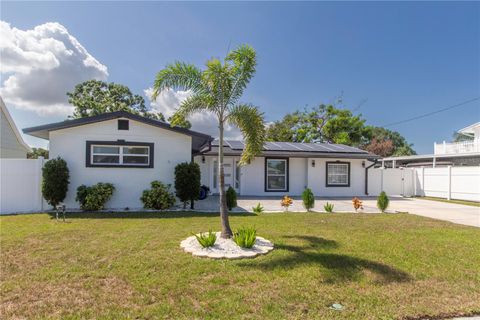 8306 STILLBROOK AVENUE TAMPA FL 33615