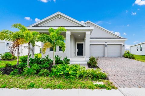 1596 CONTENTMENT LOOP KISSIMMEE FL 34744