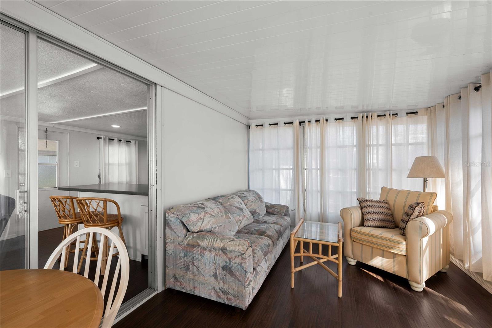 SKY HARBOR ESTATES CORP INC CONDO - Residential