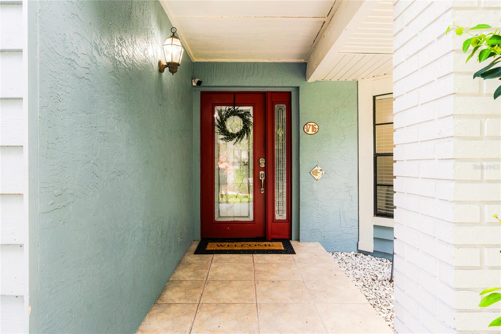 1716 CEDAR GLEN DRIVE