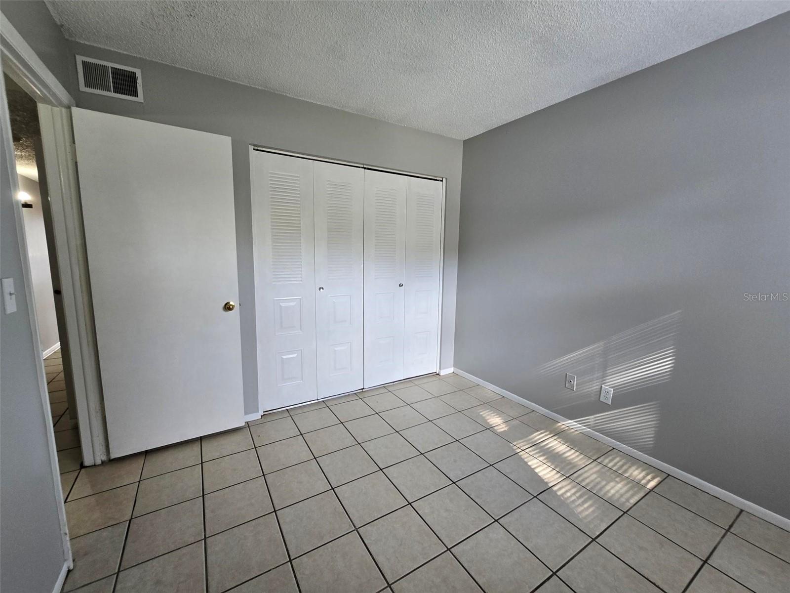 7186 E BANK DRIVE 7186