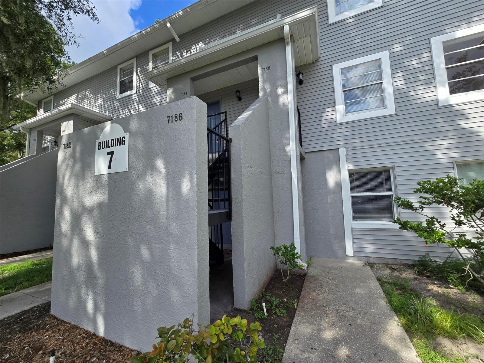 7186 E BANK DRIVE 7186