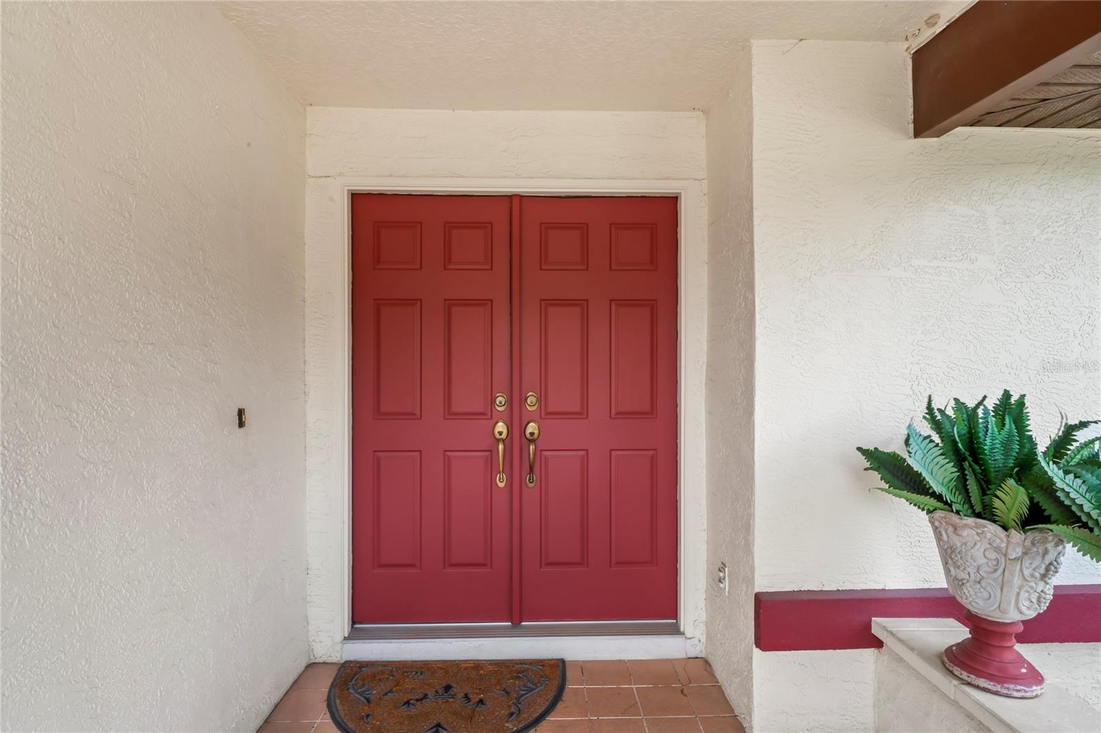 128 OAK LAKE DRIVE