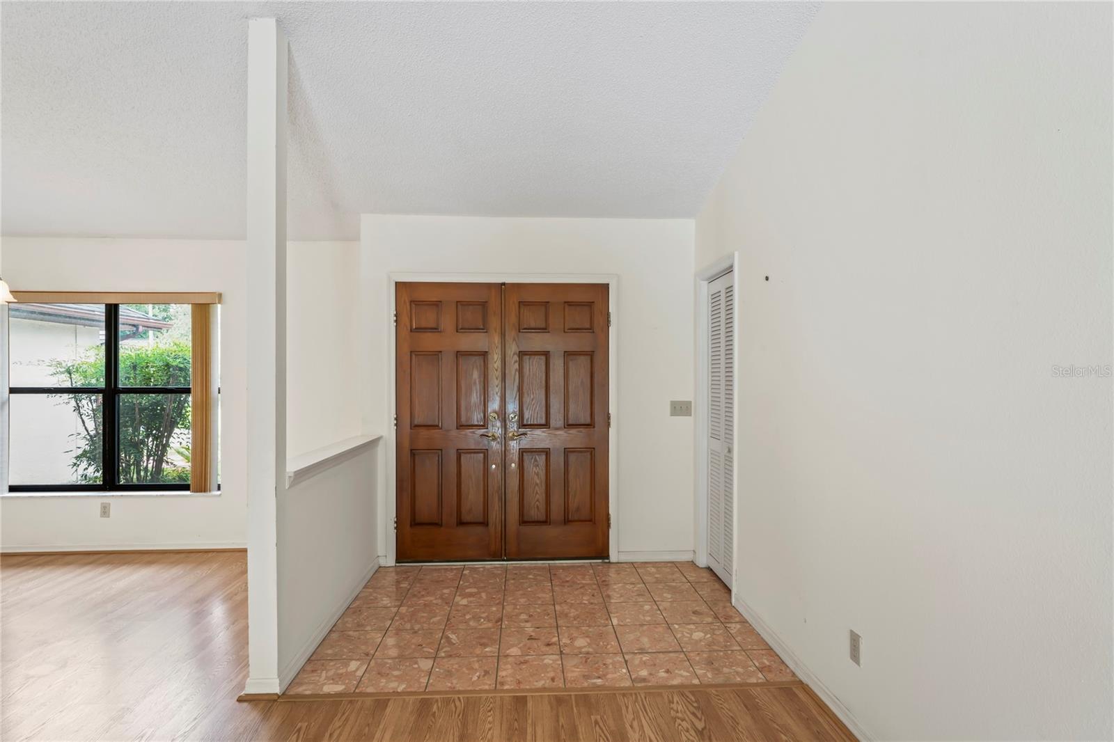 128 OAK LAKE DRIVE