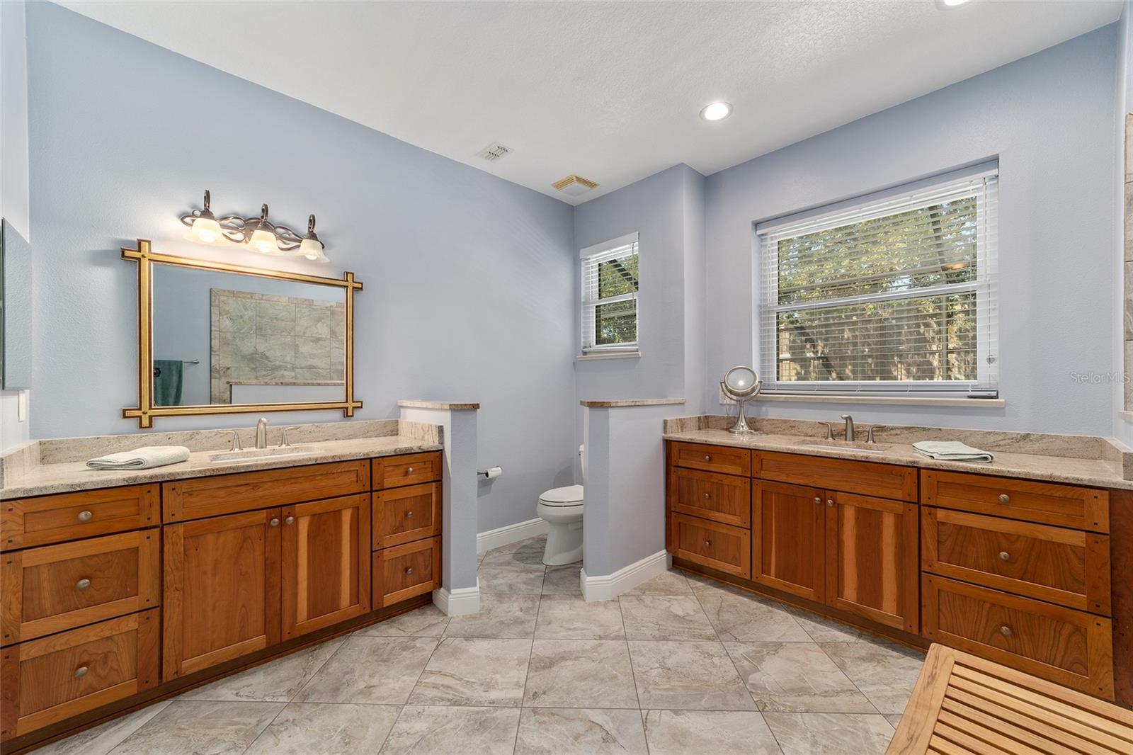 MAJESTIC OAKS - Residential