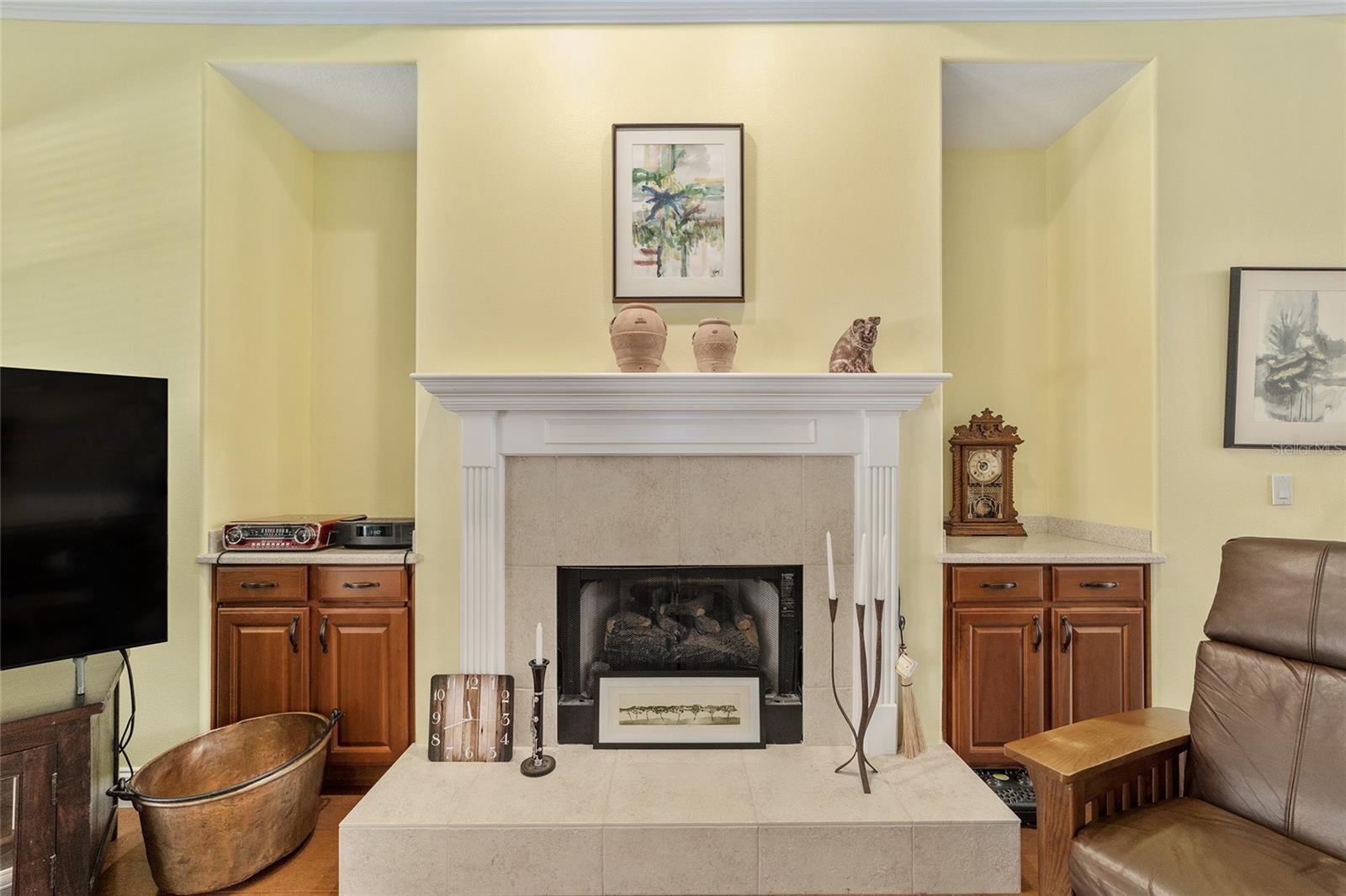 MAJESTIC OAKS - Residential