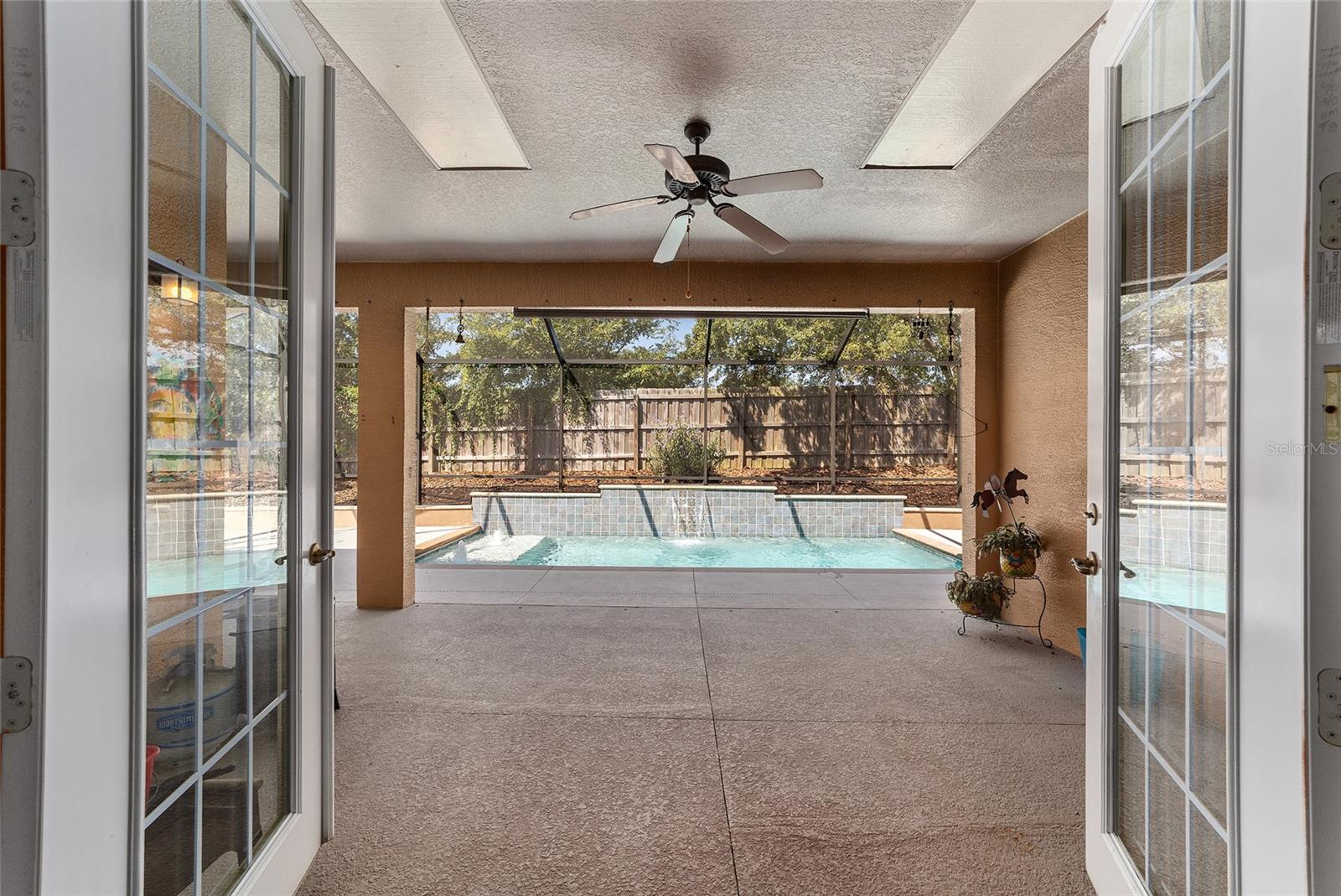 MAJESTIC OAKS - Residential