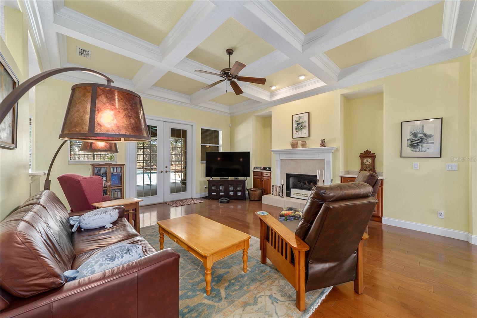 MAJESTIC OAKS - Residential