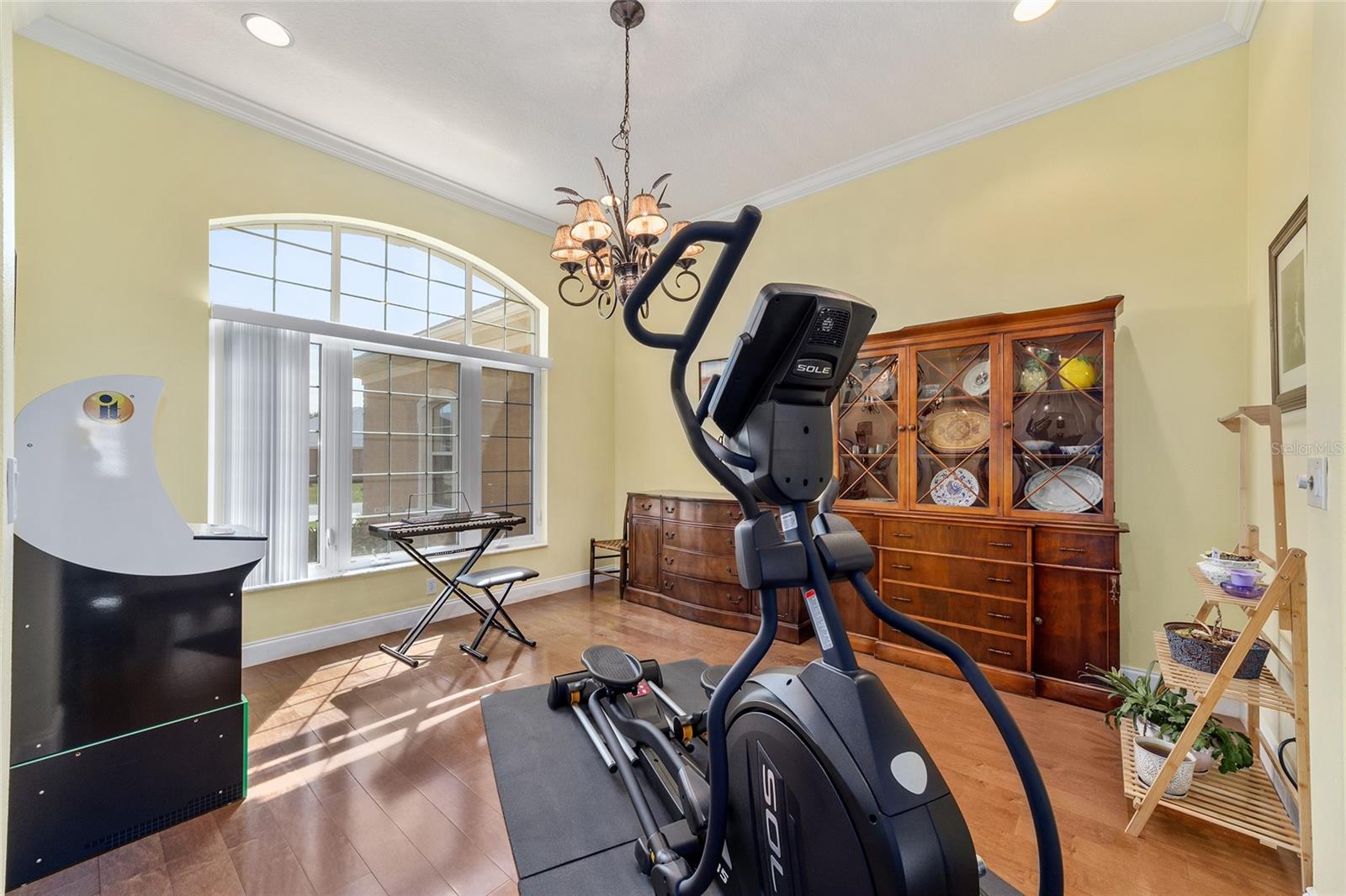 MAJESTIC OAKS - Residential