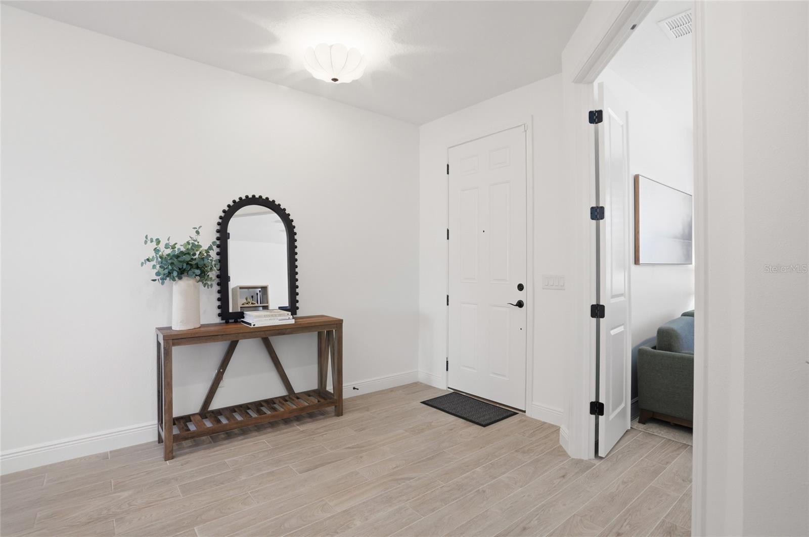 POITRAS EAST N-7 - Residential