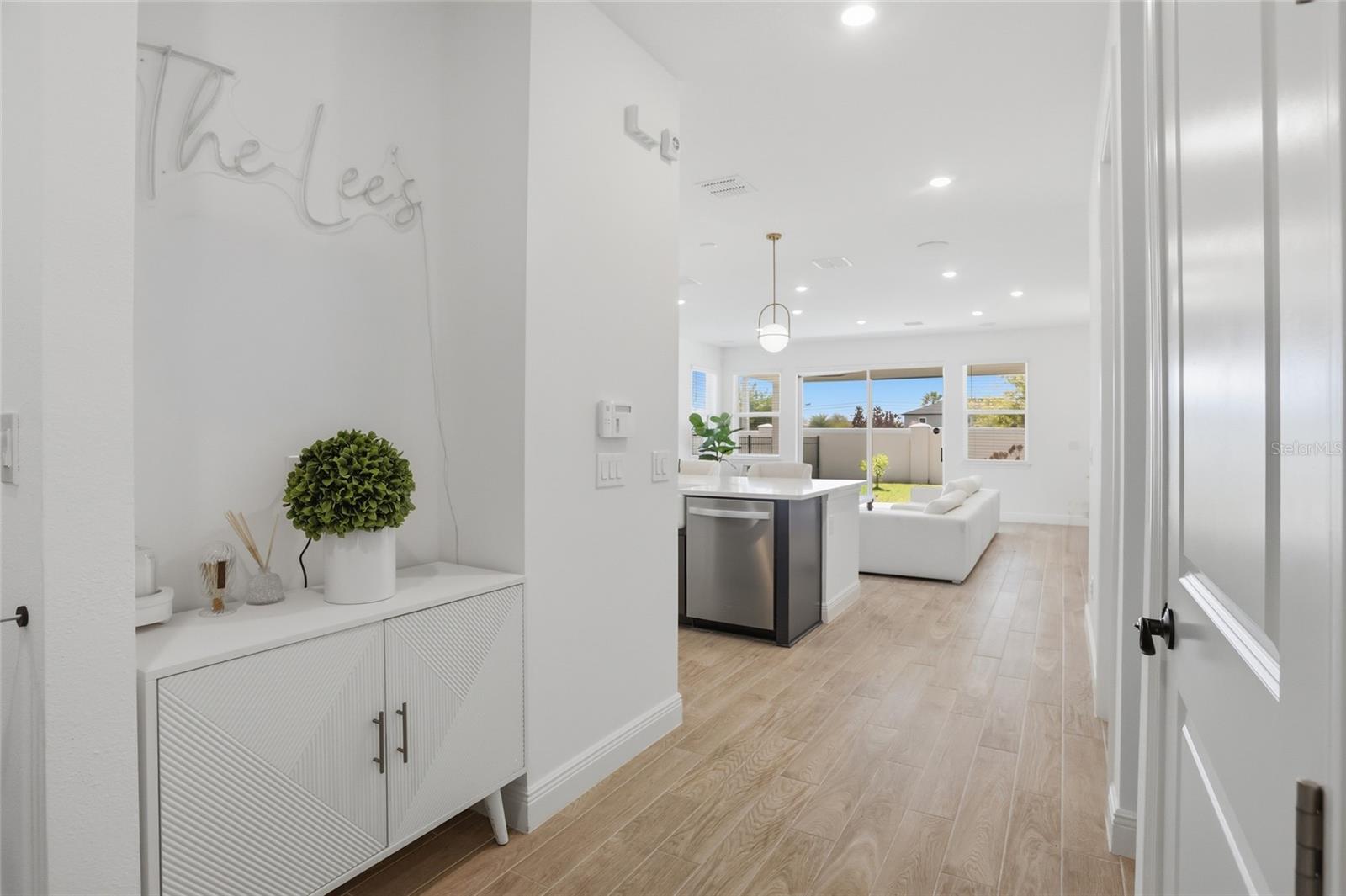 POITRAS EAST N-7 - Residential