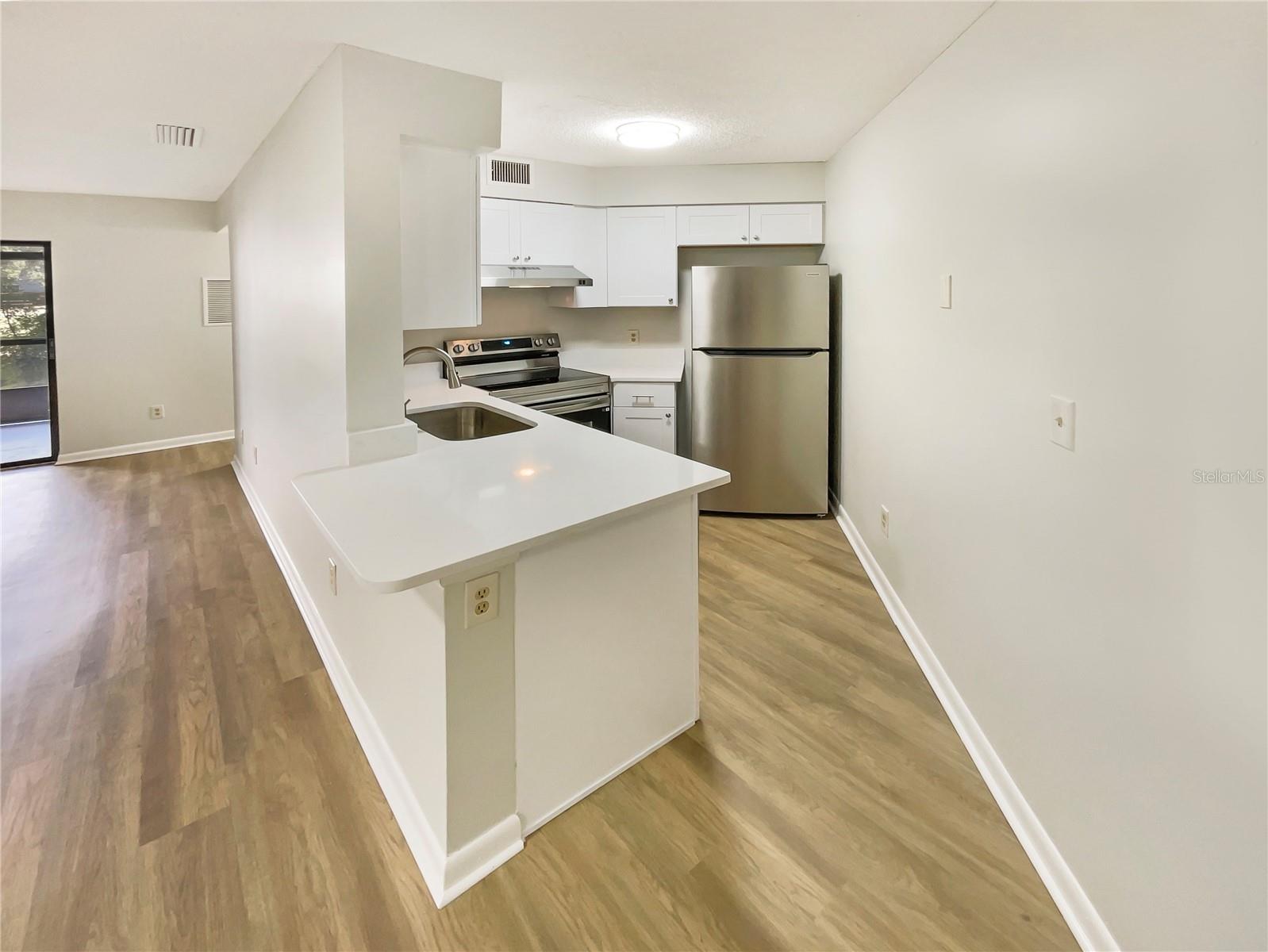 SOUTHPOINTE CONDO - Residential