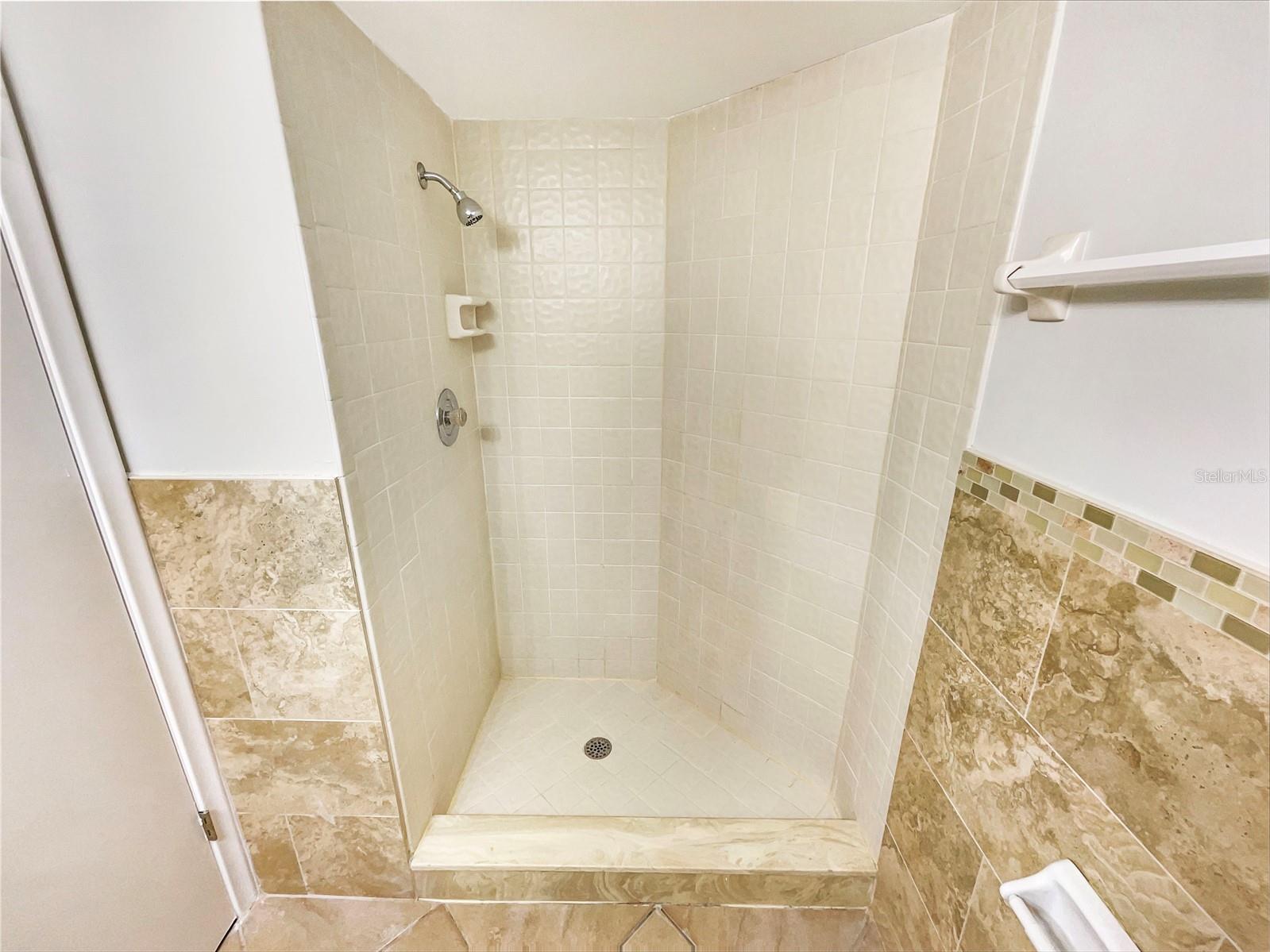 SOUTHPOINTE CONDO - Residential