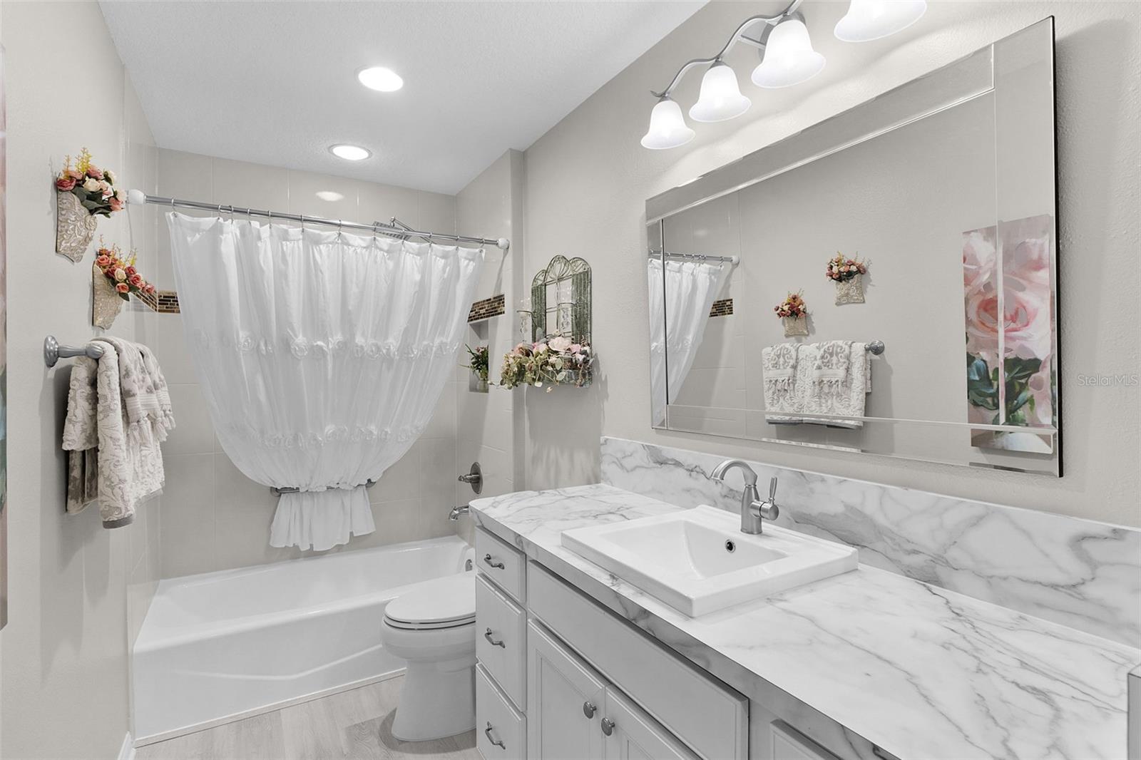 OXFORD OAKS PH 1 - Residential