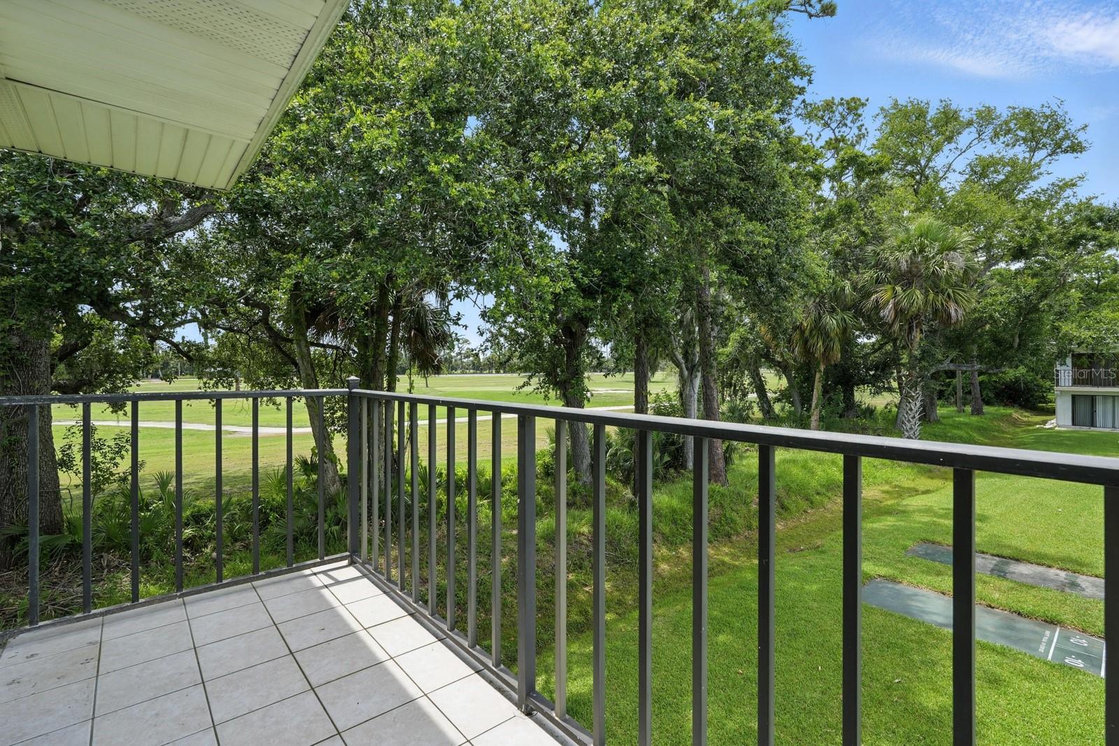 DAYTONA BEACH GOLF & COUNTRY CLUB - Residential
