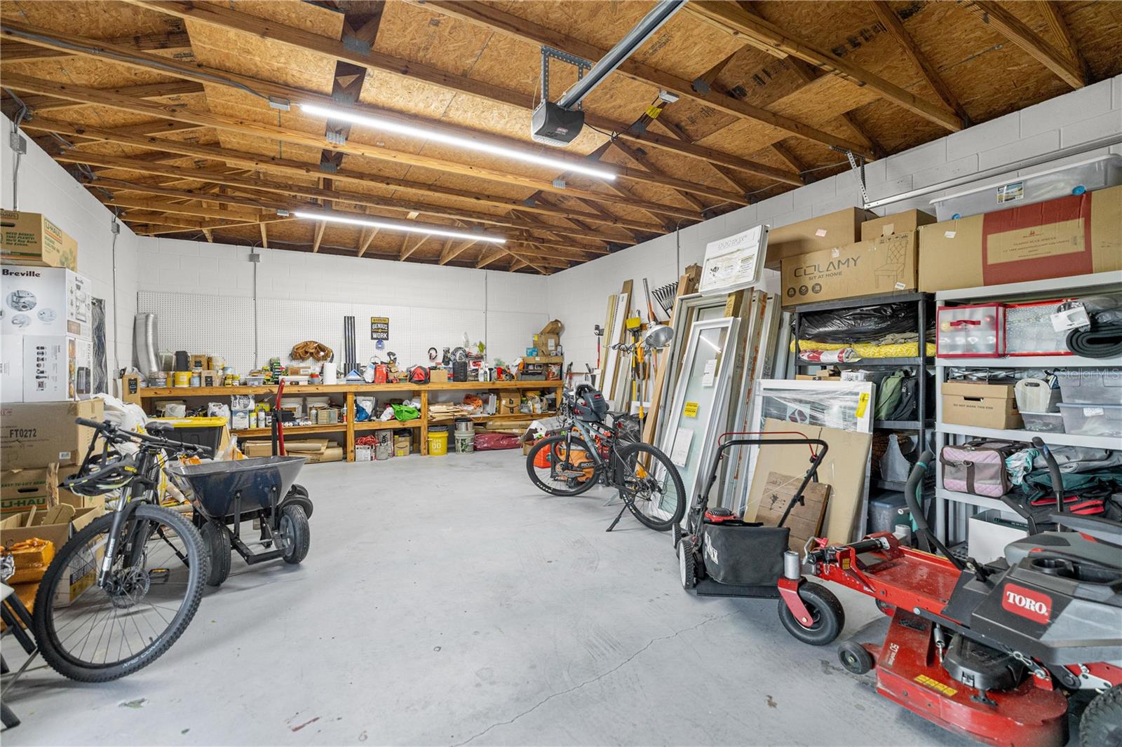 COUNTRYSIDE FARMS - Residential