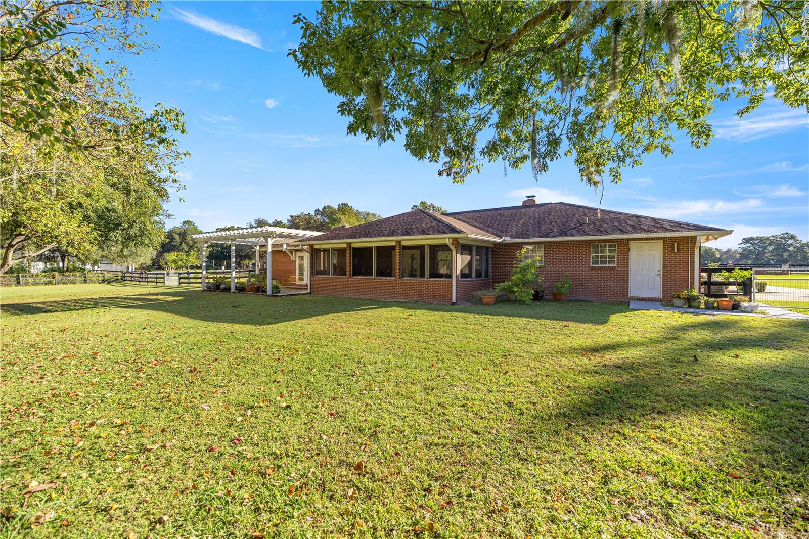 COUNTRYSIDE FARMS - Residential