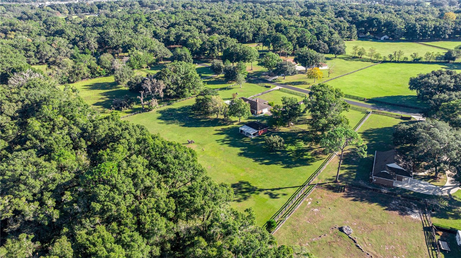 COUNTRYSIDE FARMS - Residential