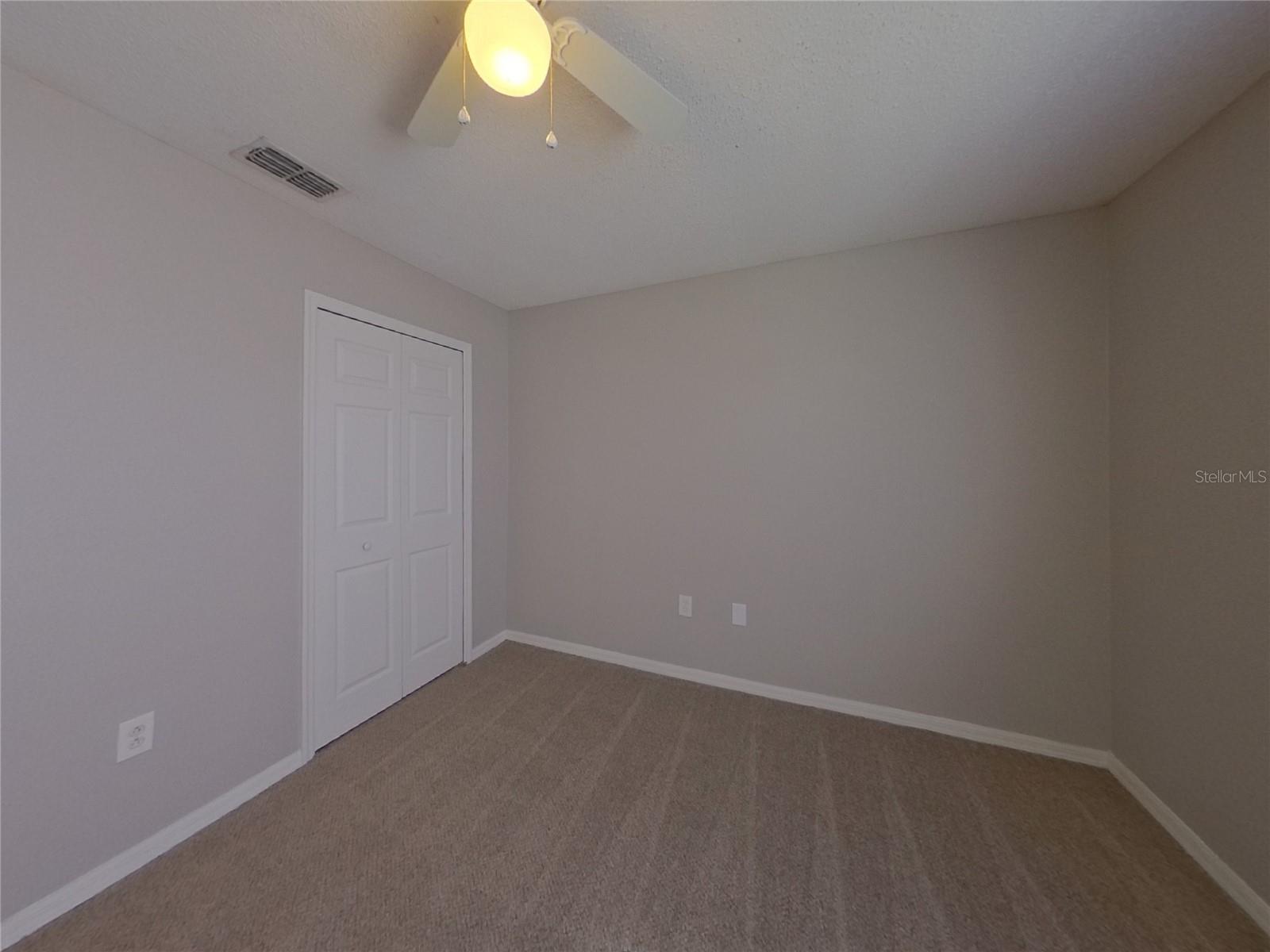 ABERDEEN PH 02 - Residential Lease