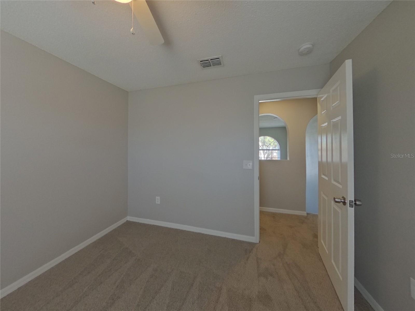 ABERDEEN PH 02 - Residential Lease