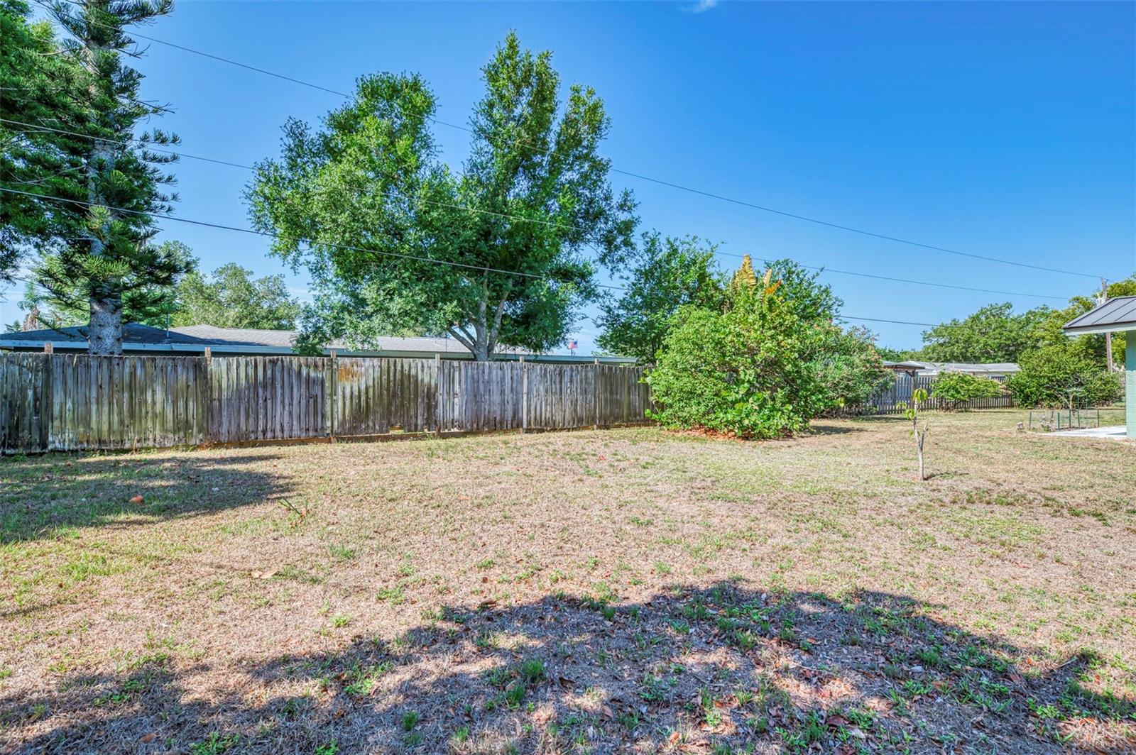 SOUTH GATE - Residential