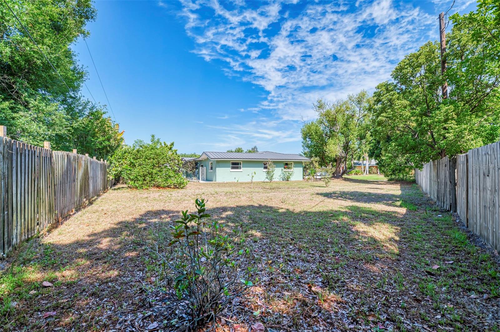 SOUTH GATE - Residential