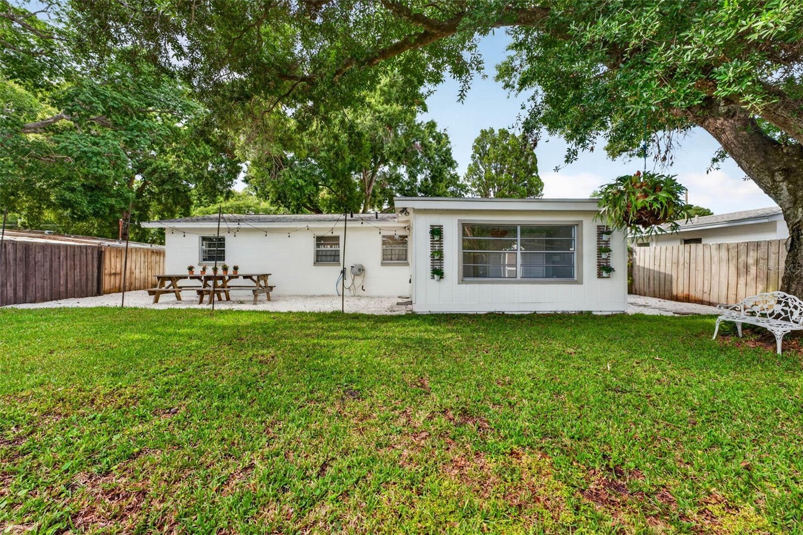 GANDY GARDENS 4 - Residential