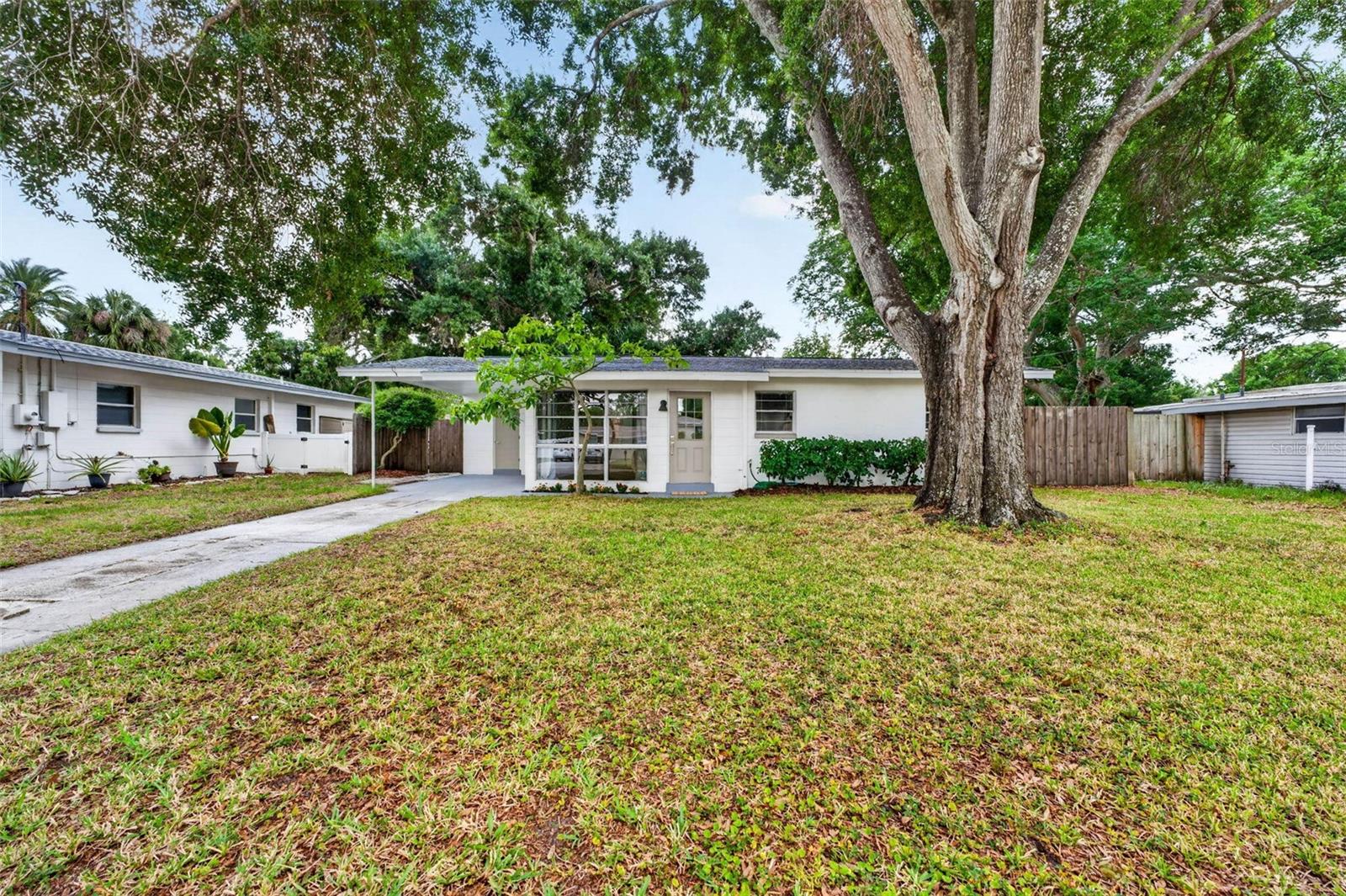 GANDY GARDENS 4 - Residential