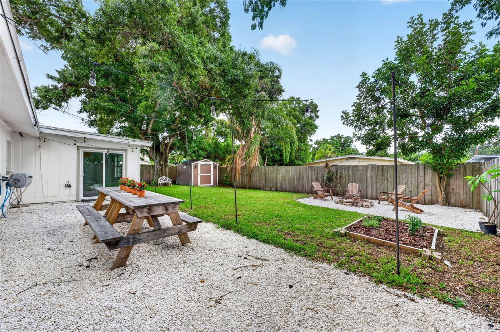 GANDY GARDENS 4 - Residential