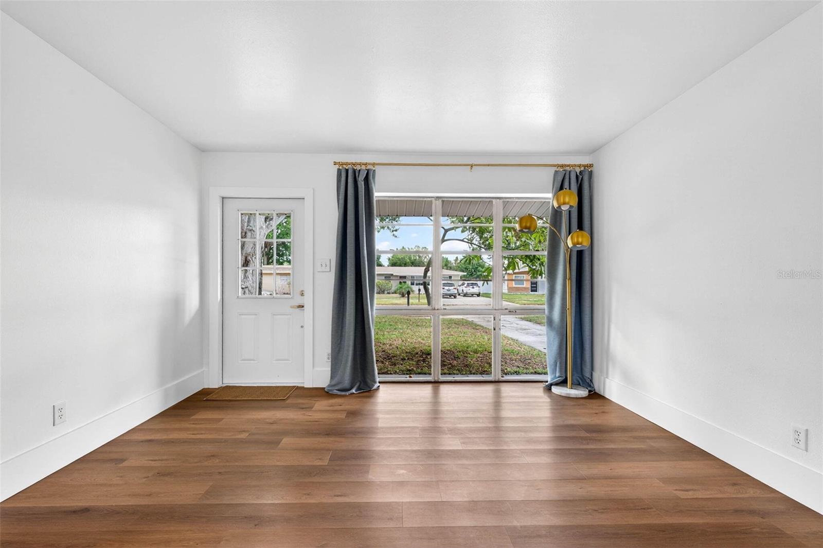GANDY GARDENS 4 - Residential