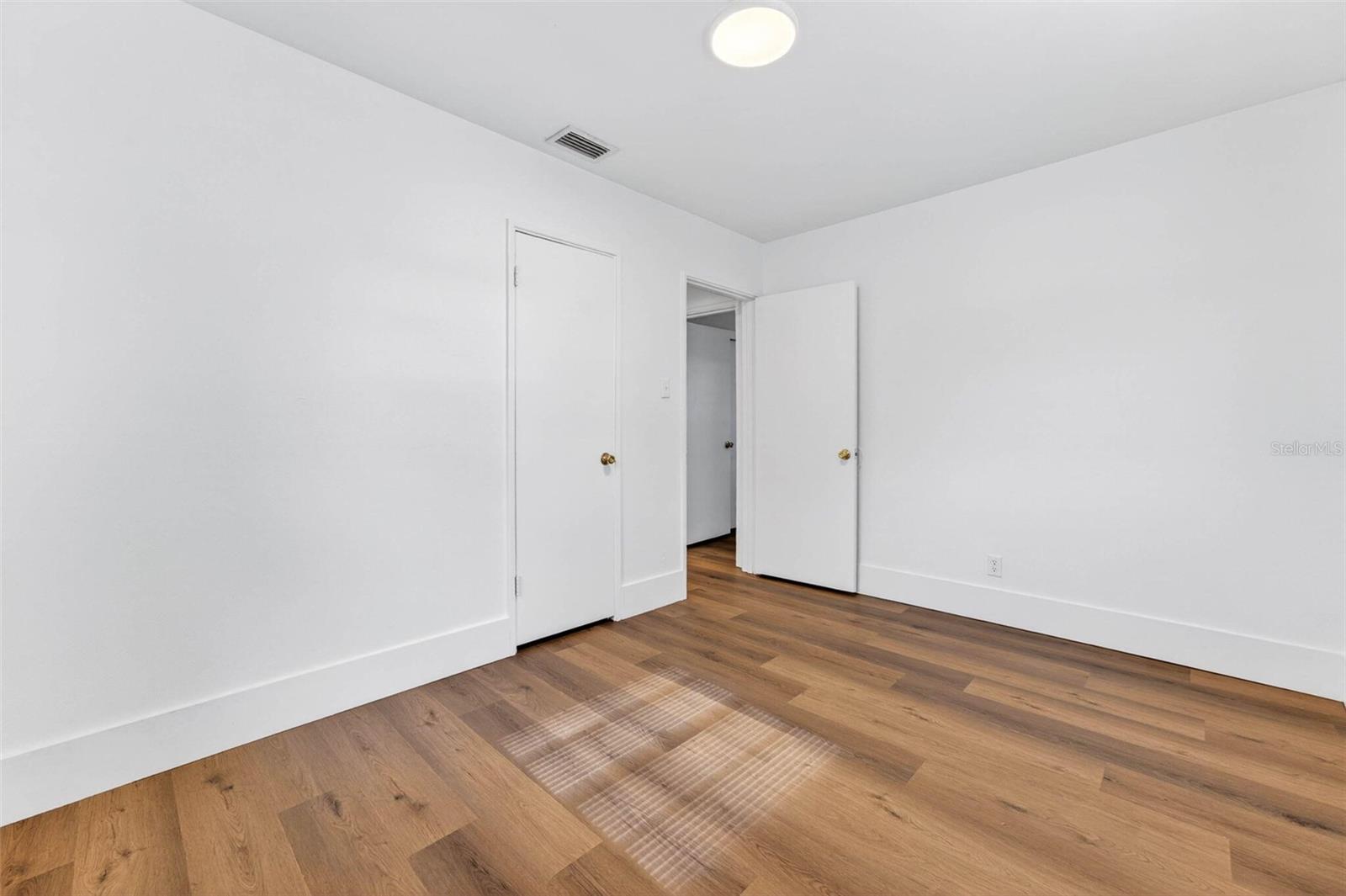 GANDY GARDENS 4 - Residential