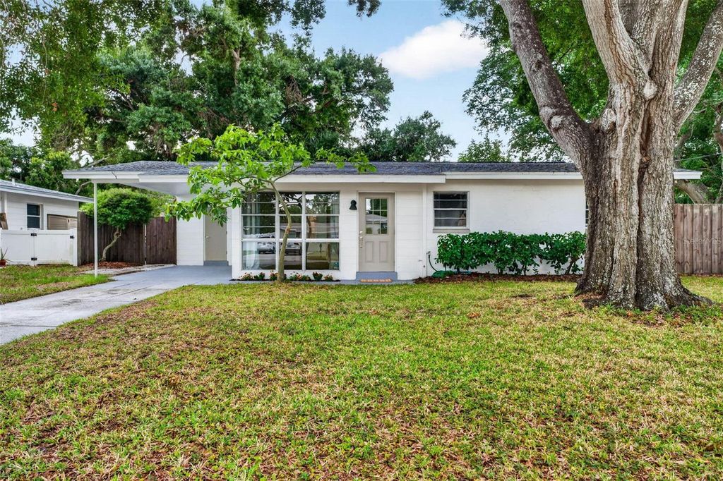 Photo of 4426 W Wyoming Avenue, Tampa, FL 33616 (MLS # O6412104)
