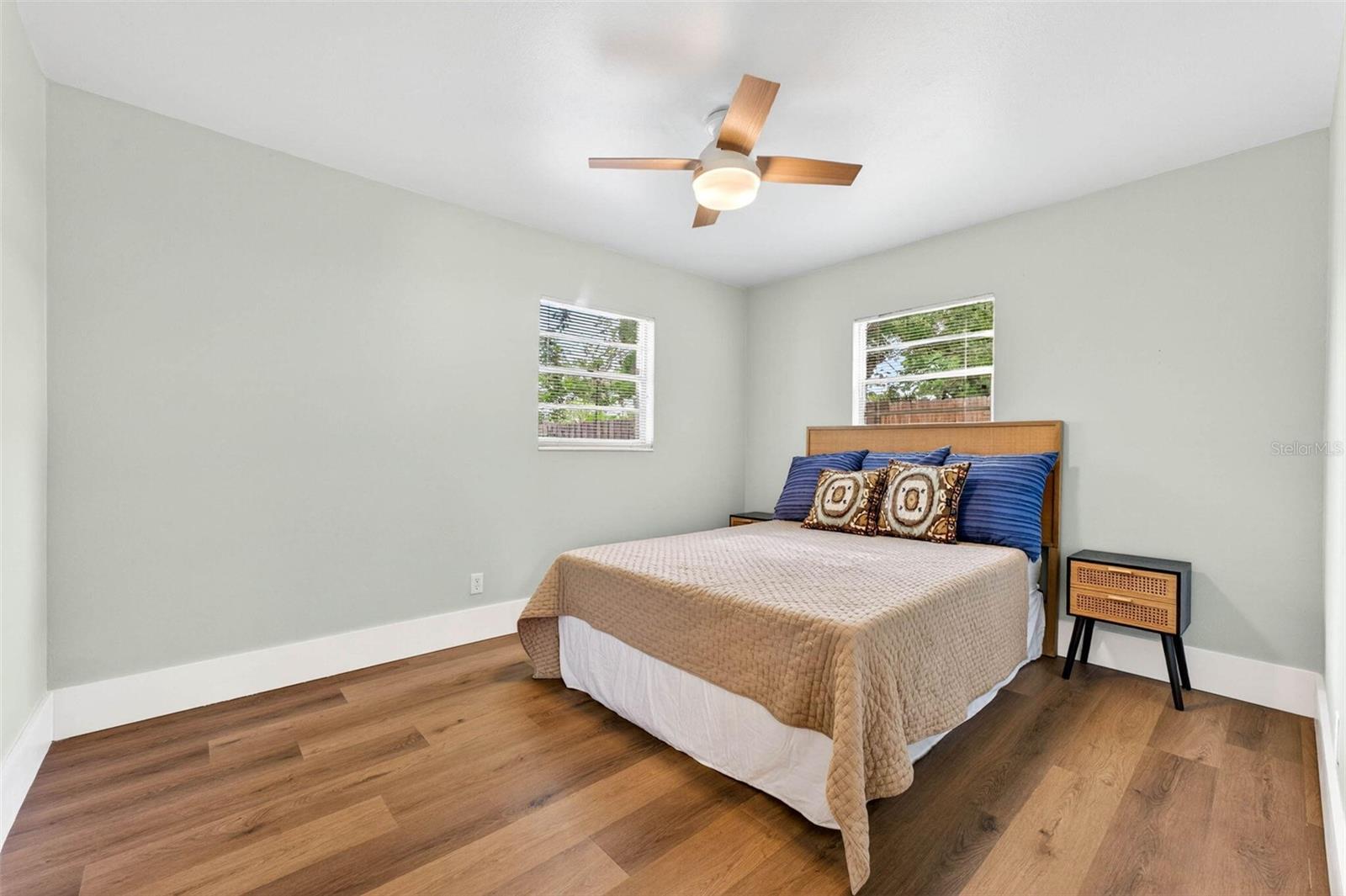GANDY GARDENS 4 - Residential