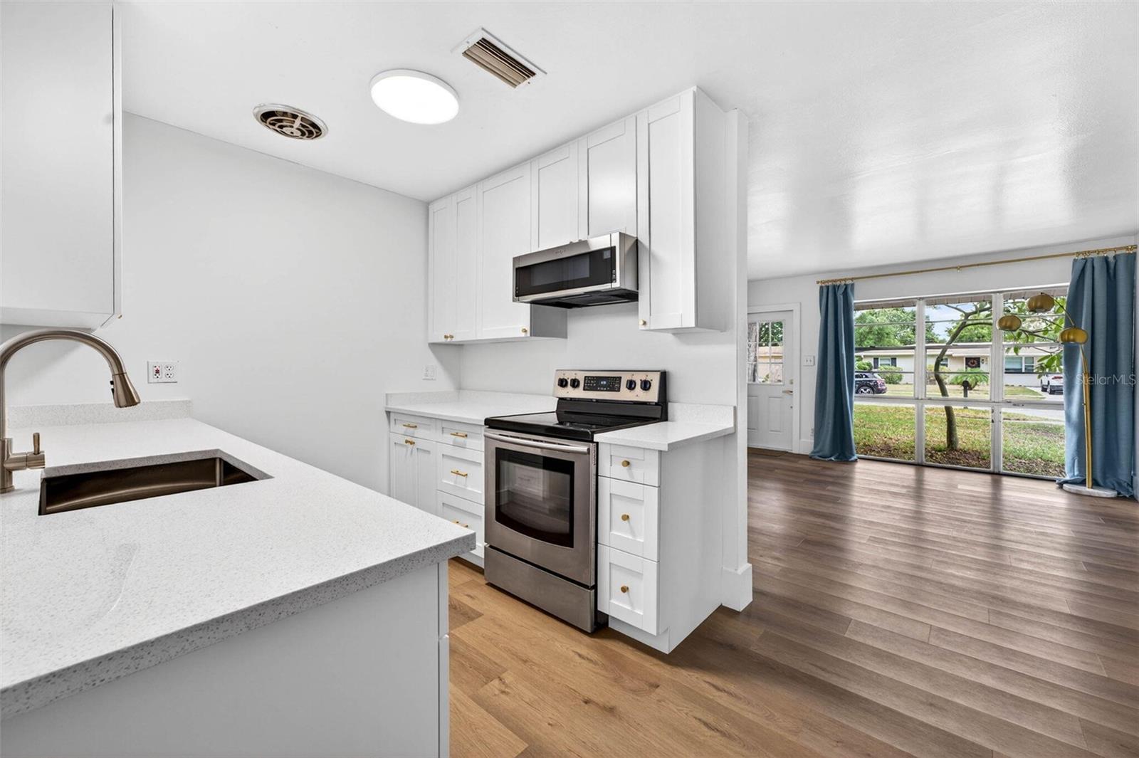 GANDY GARDENS 4 - Residential