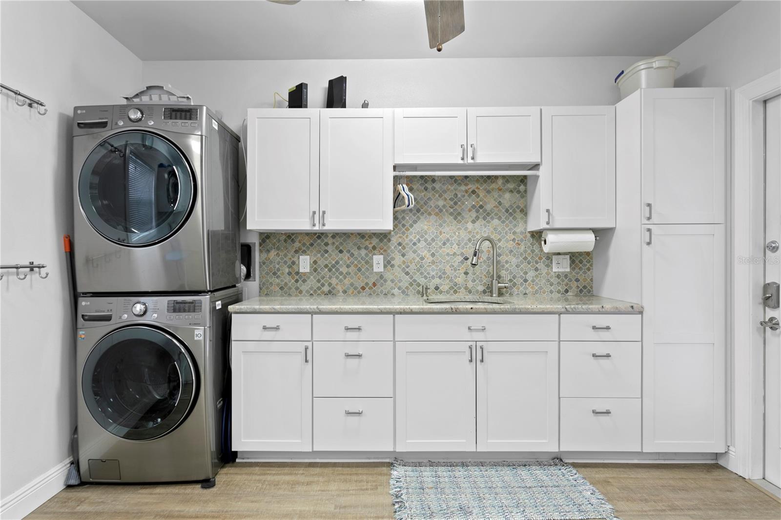 GRANADA TERR NO 2 - Residential