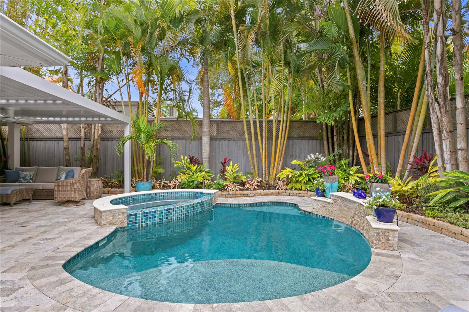 GRANADA TERR NO 2 - Residential