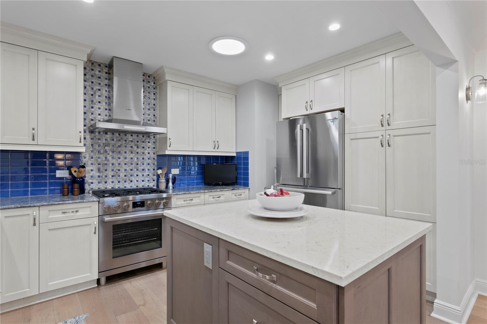 GRANADA TERR NO 2 - Residential