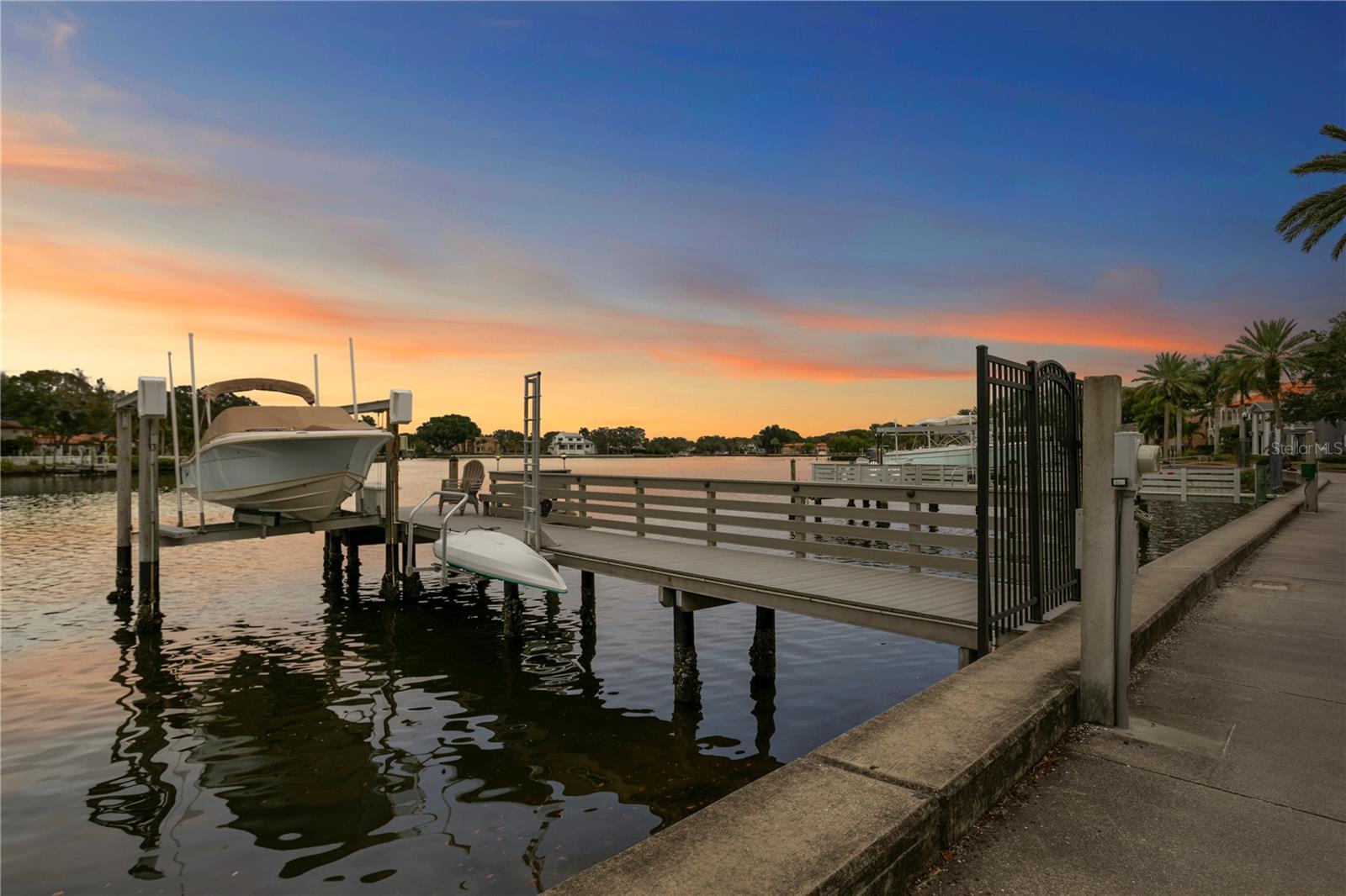 GRANADA TERR NO 2 - Residential