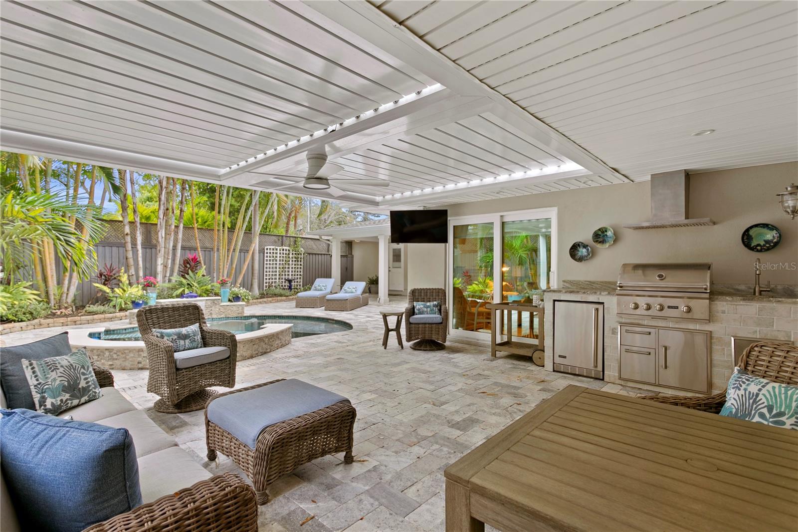 GRANADA TERR NO 2 - Residential