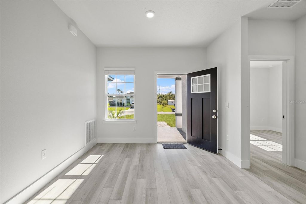 Photo of 8434 SW 138th Place, Ocala, FL 34473 (MLS # O6385369)