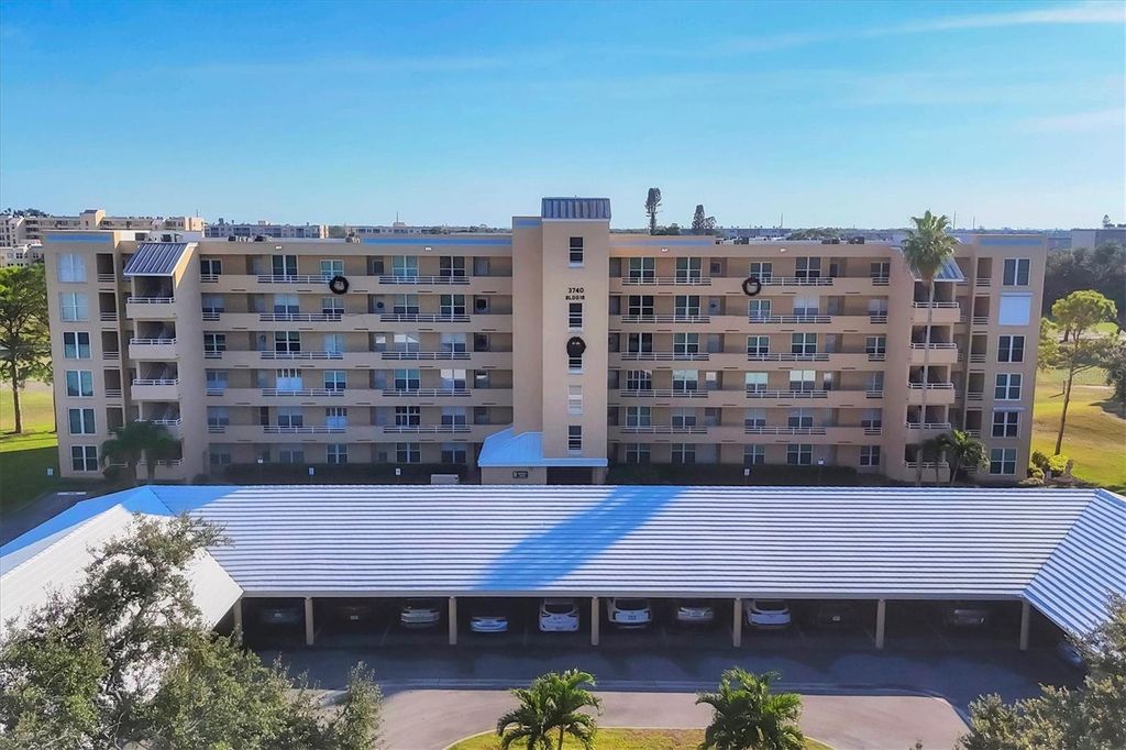 Photo of 3740 Pinebrook Cir #604, Bradenton, FL 34209 (MLS # A4671580)