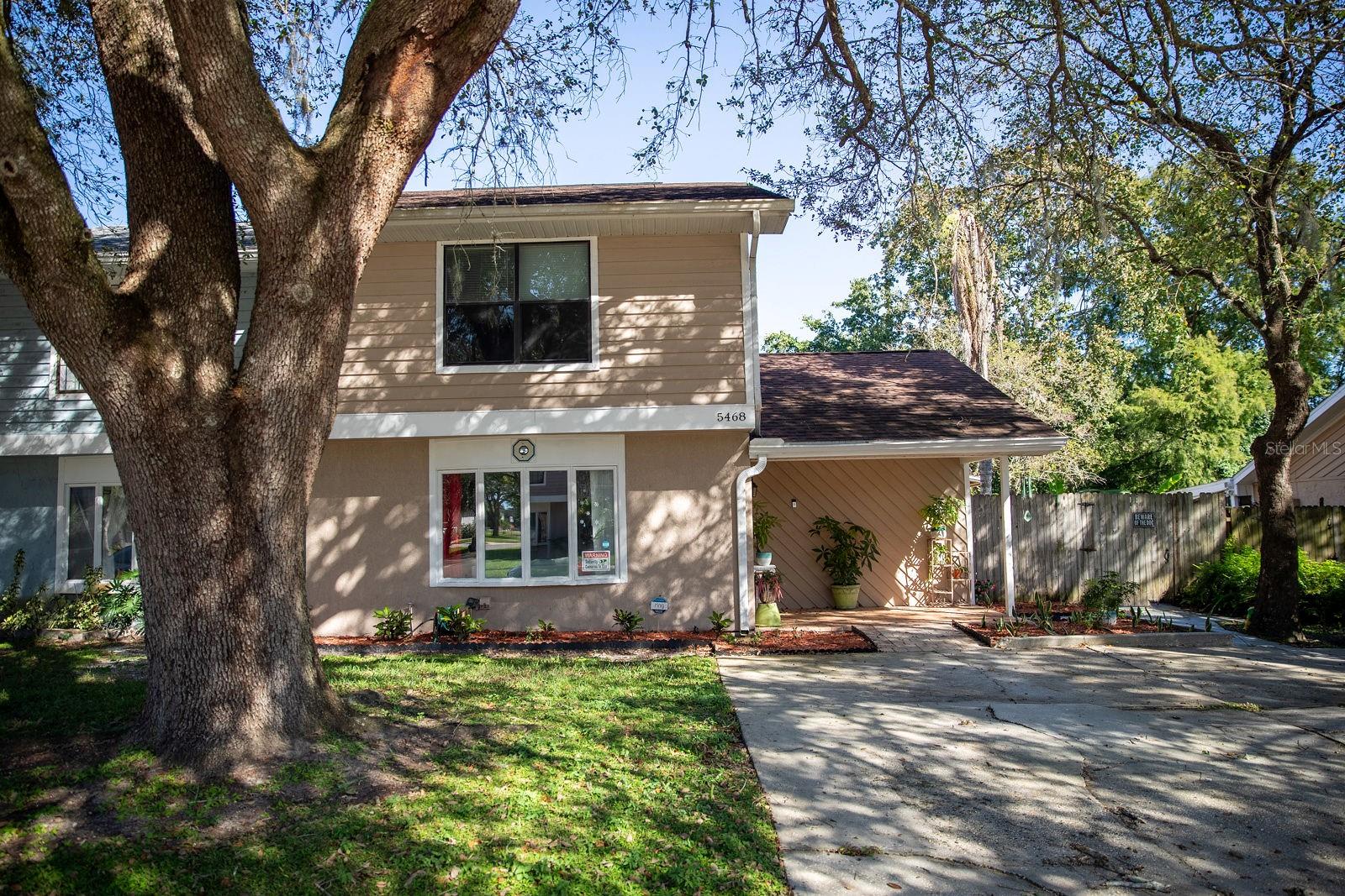 Casas a venda 1 - Jen Dantas 5468 BRACKEN COURT